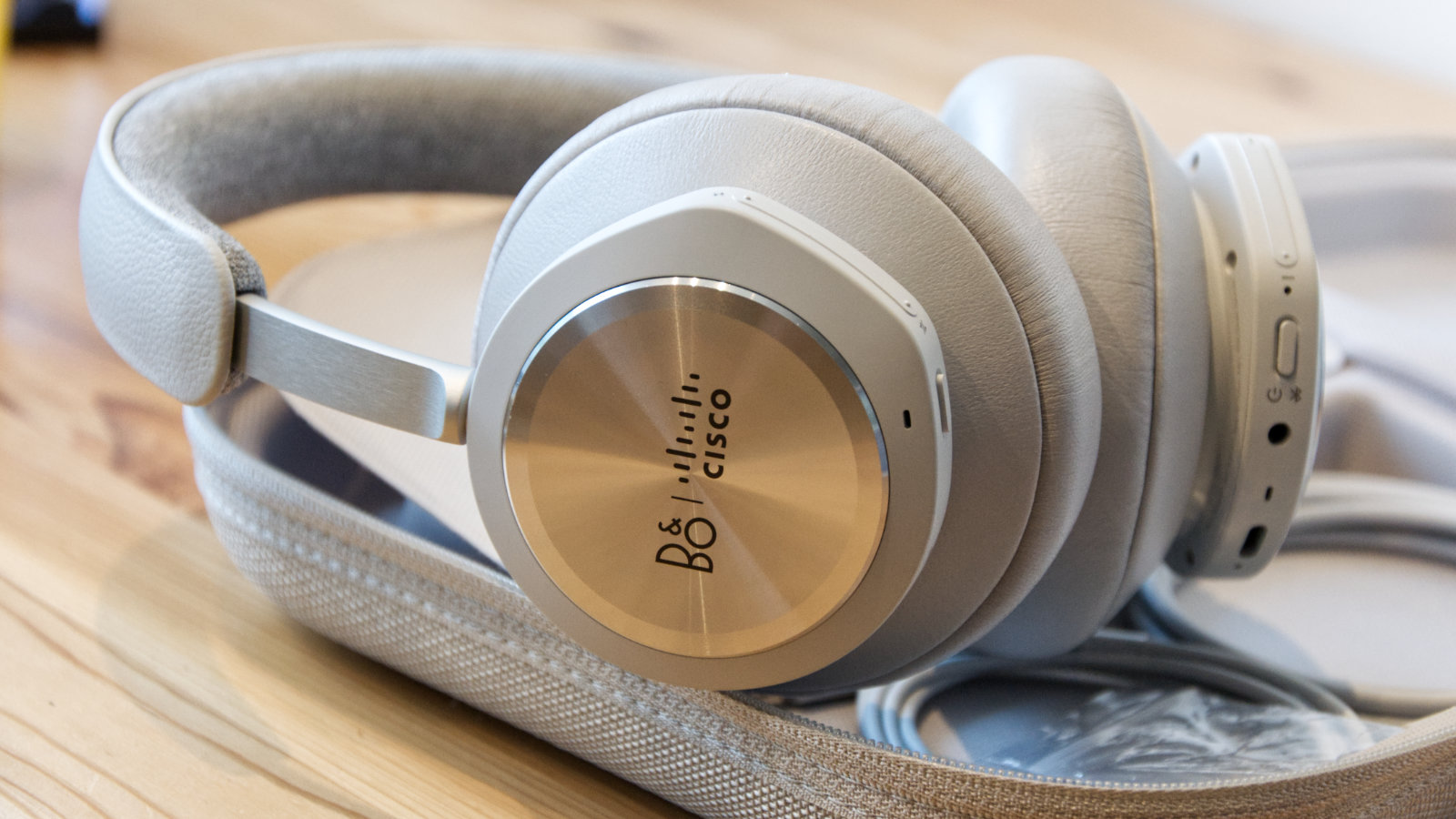 Top-Rated Headphones for Crystal Clear Conference Calls